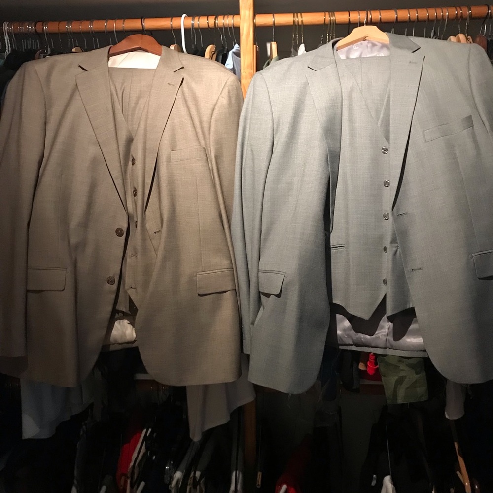 3-piece suits - image 1
